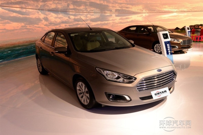2015款 1.5L 手动时尚型