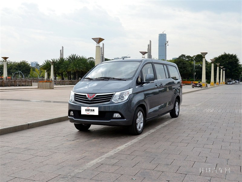 2015款 1.8L 豪华型