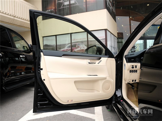 2014款 350 尊贵版