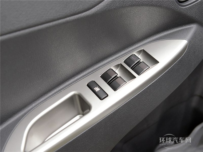 2014款 1.5L 手动豪华型