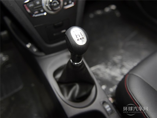 2014款 1.5L 手动豪华型