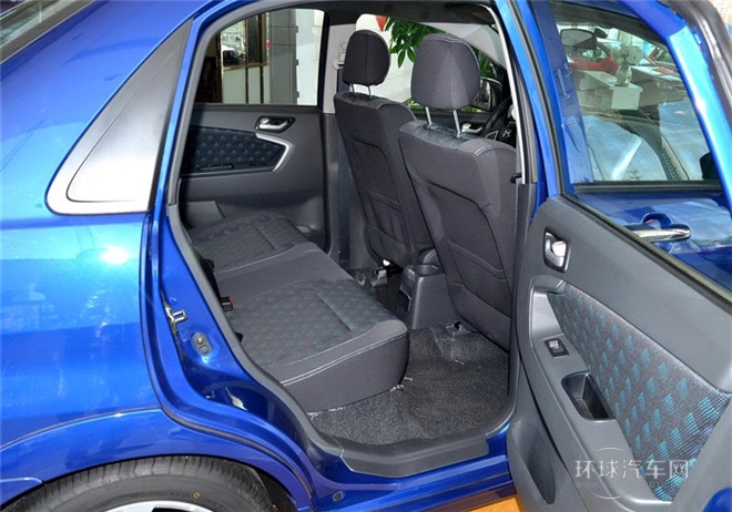2014款 三厢 1.4L 手动理想型