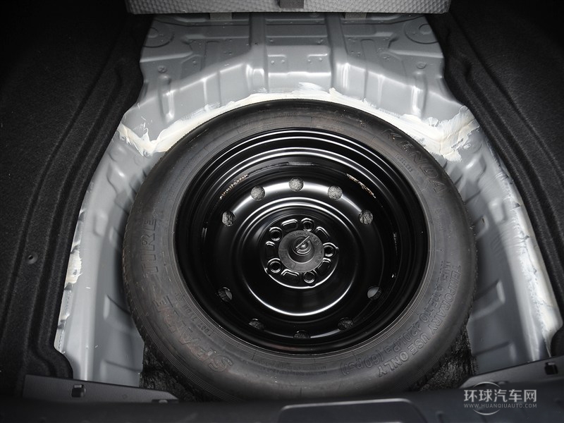 2015款 2.0L 尊贵版
