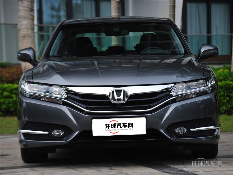 2015款 2.0L 尊贵版