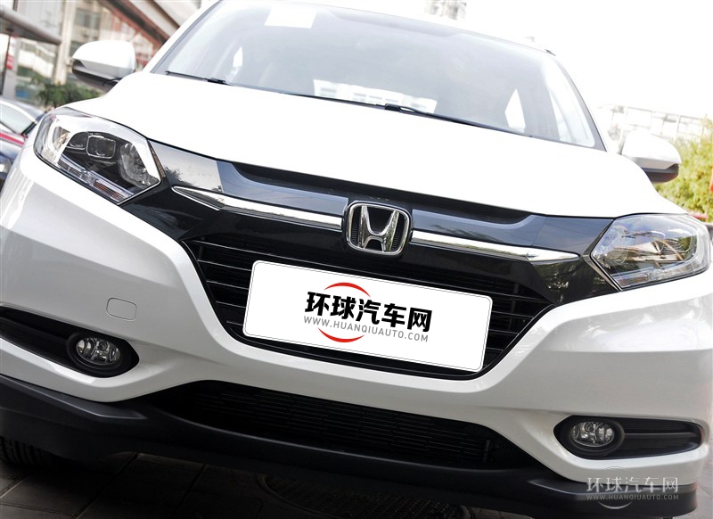 2015款 1.8L CVT两驱豪华型