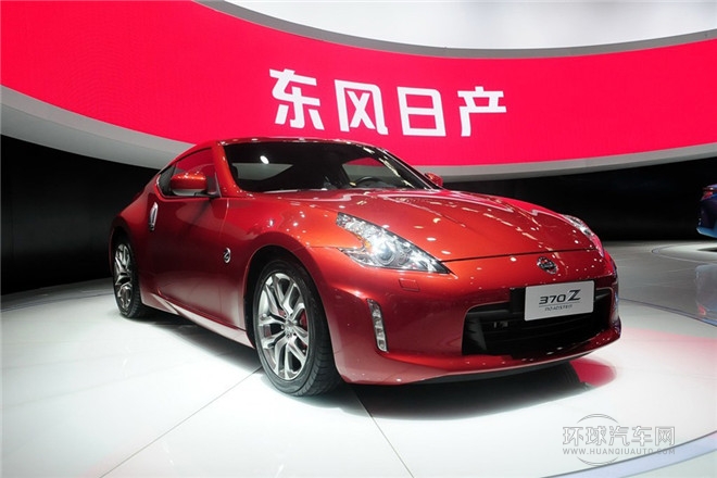 2015款日产370Z