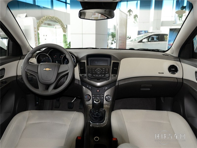 2015款 1.5L 经典 SE MT