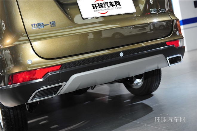 2014款 1.5L 手动5座运动都市B版