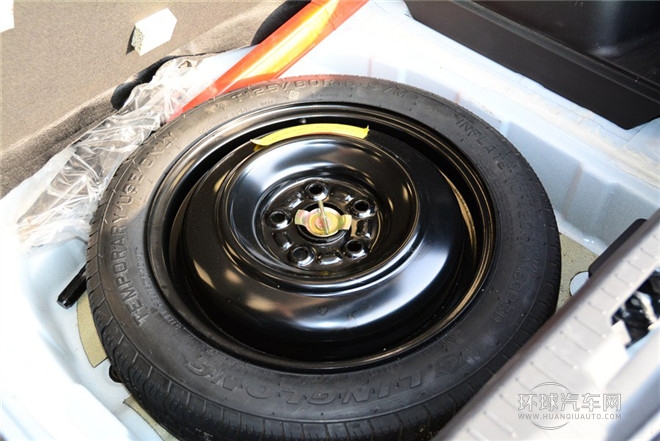 2014款 1.8L 自动尊贵型
