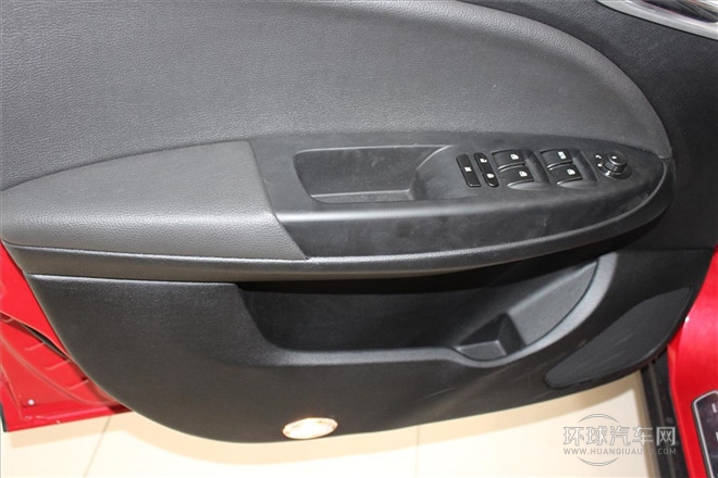 2014款 1.8L 自动舒适型