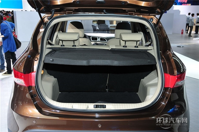 2014款 1.5L 手动舒适型