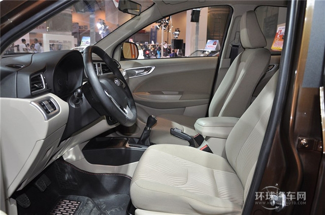 2014款 1.5L 手动舒适型