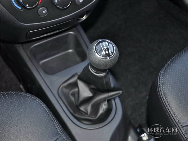 2014款 1.5L 手动精英型