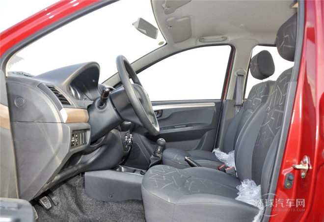 2014款 1.5L 手动标准型