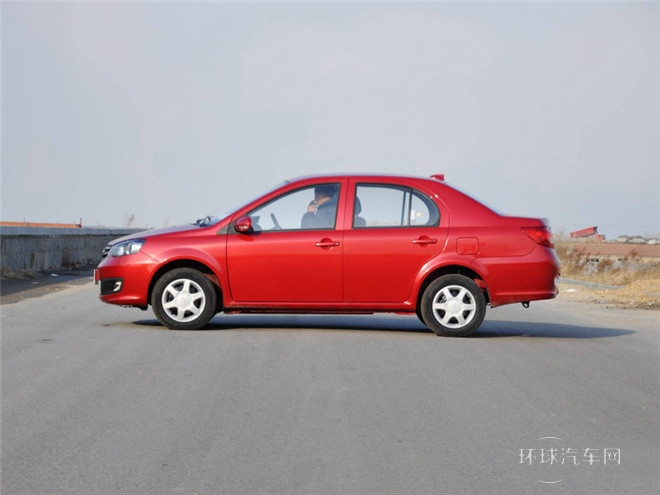 2014款 1.5L 手动标准型