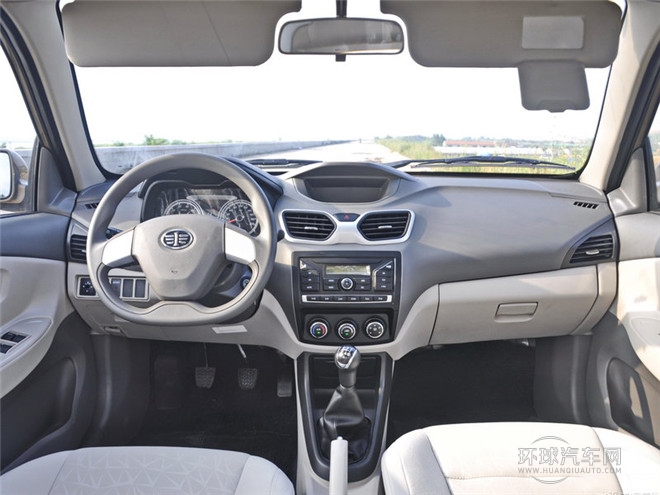 2014款 1.0L 手动舒适型