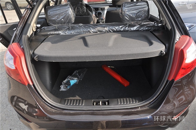 2014款 1.3L 手动运动豪华型