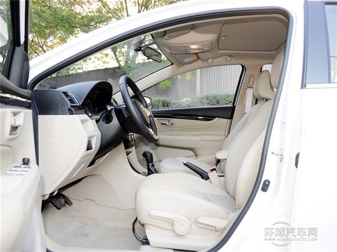 2015款 1.6L 自动乐享型