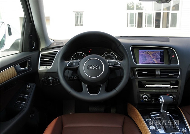 2015款 40 TFSI 豪华型