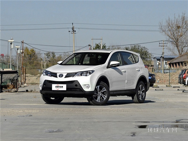 2015款 2.0L CVT两驱风尚版