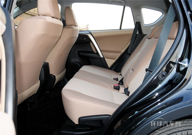 2015款 2.0L 手动两驱都市版