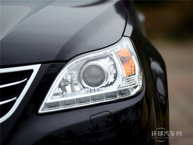 2015款 1.8L 自动豪华型