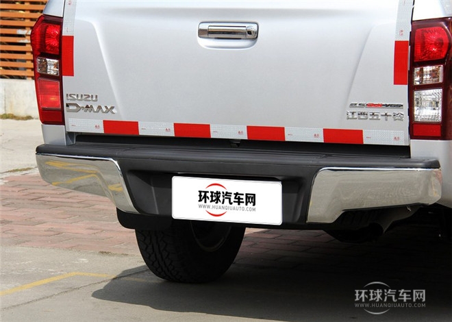 2015款 2.5T四驱 自动超豪华型4JK1