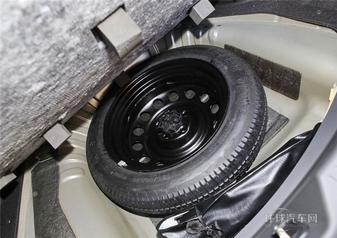 2015款 1.8T 自动豪华导航型