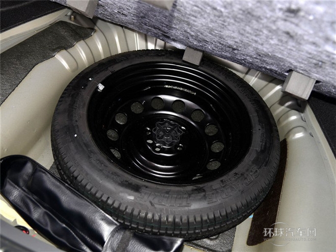 2015款 1.8T 自动尊贵型