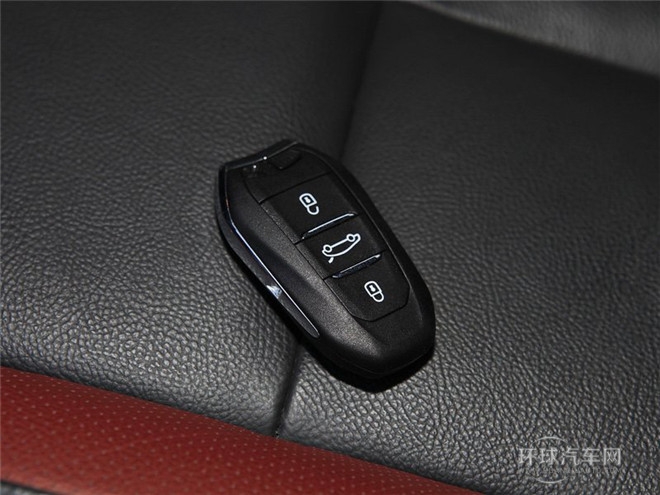 2015款 1.6THP 自动先锋型