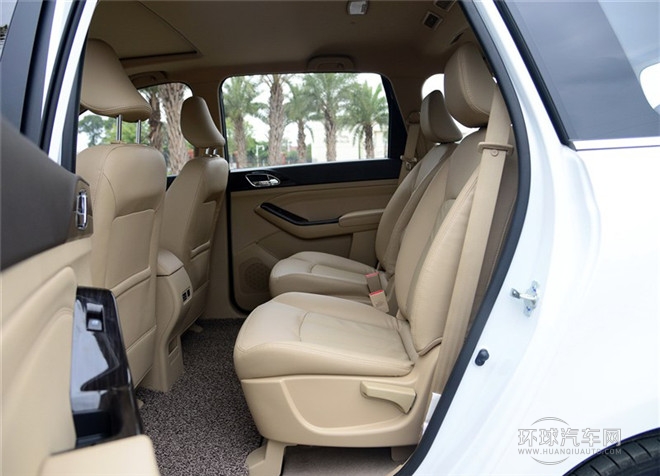 2015款 1.8L 手动豪华导航ESP版 7座