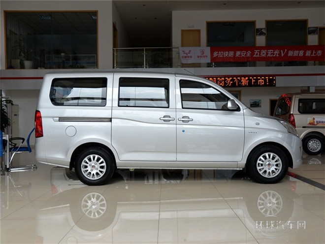 2015款 1.5L标准型