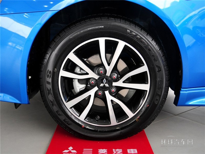 2015款 1.8L CVT致尚型 国V