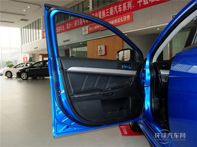 2015款 1.8L CVT致尚型 国IV