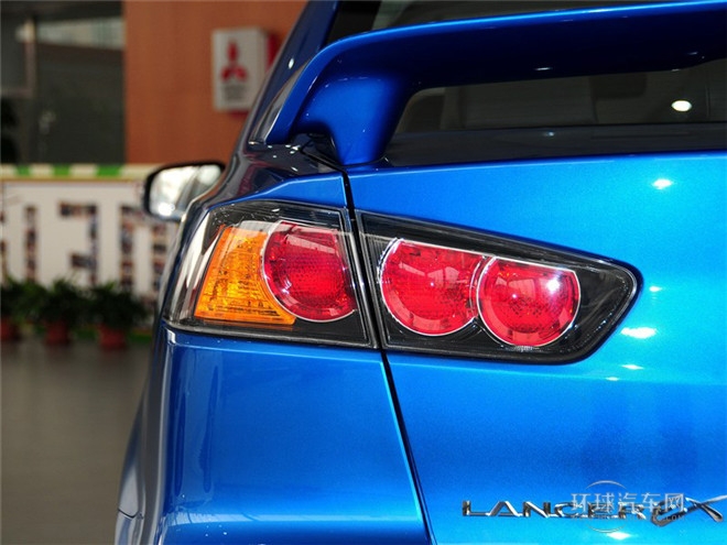2015款 1.8L CVT致尚型 国IV
