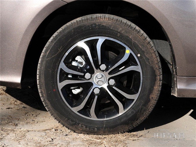 2015款 三厢 1.5L 自动乐天版