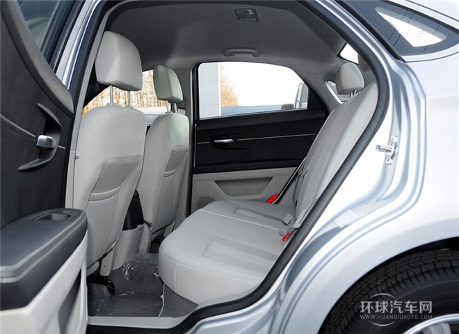 2014款 1.5L CVT标准版