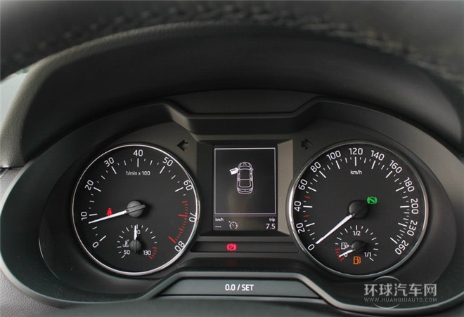 2015款 经典款 1.6L 手动 逸杰版
