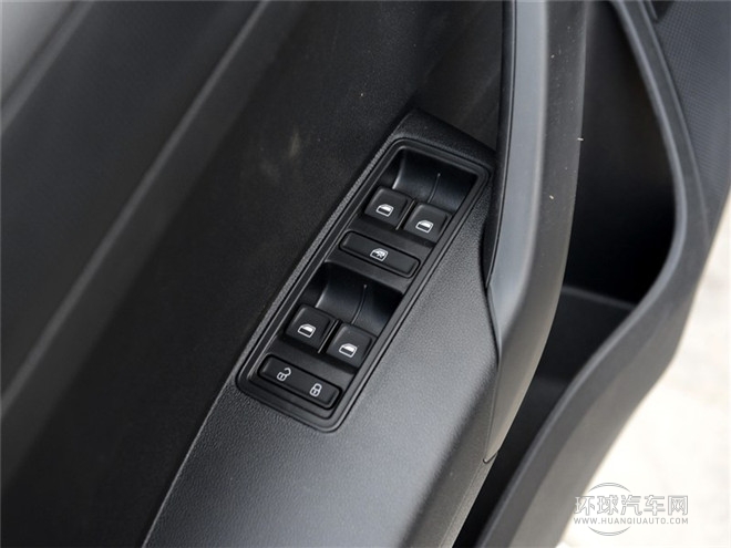 2015款 1.6L 手动乐选型