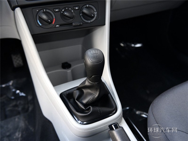 2015款 1.6L 手动乐选型