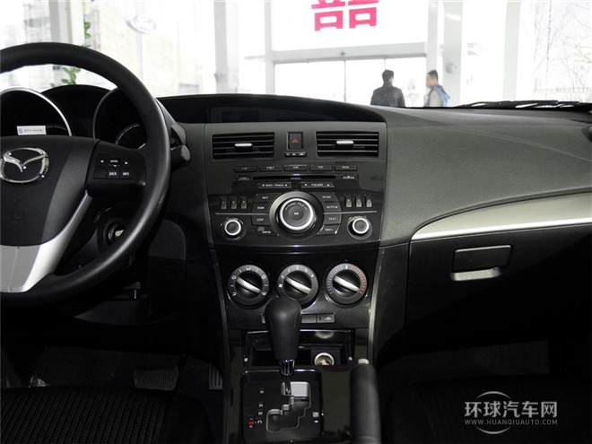 2015款 两厢 2.0AT运动型