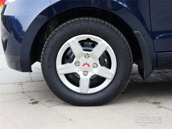 2014款 1.5LS 自动舒适型L2B