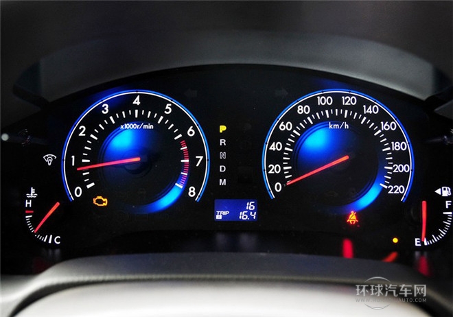 2015款 2.5L 领航版
