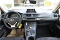 2014款 200h 1.8L 自动 领先版（双色）