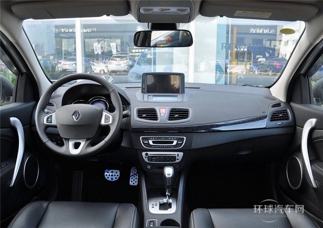 2015款 2.0L 豪华导航版