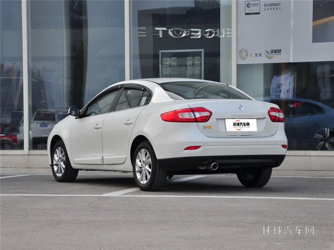 2015款 2.0L 豪华导航版