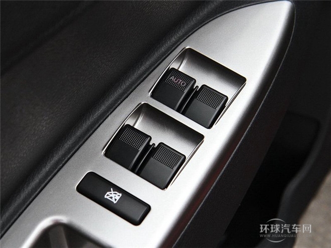 2014款 1.5L 手动精英型