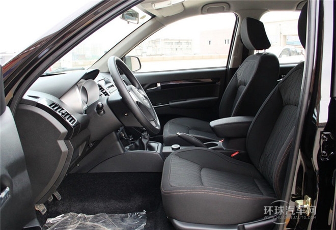 2014款 探索版 2.0T 柴油4X2超豪华型