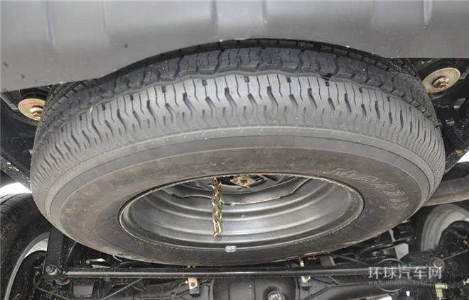 2014款 探索版 2.4L 汽油4X2超豪华型