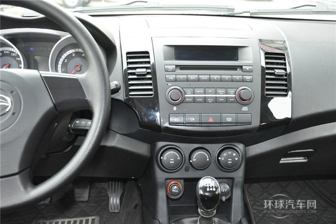 2014款 探索版 2.4L 汽油4X2超豪华型